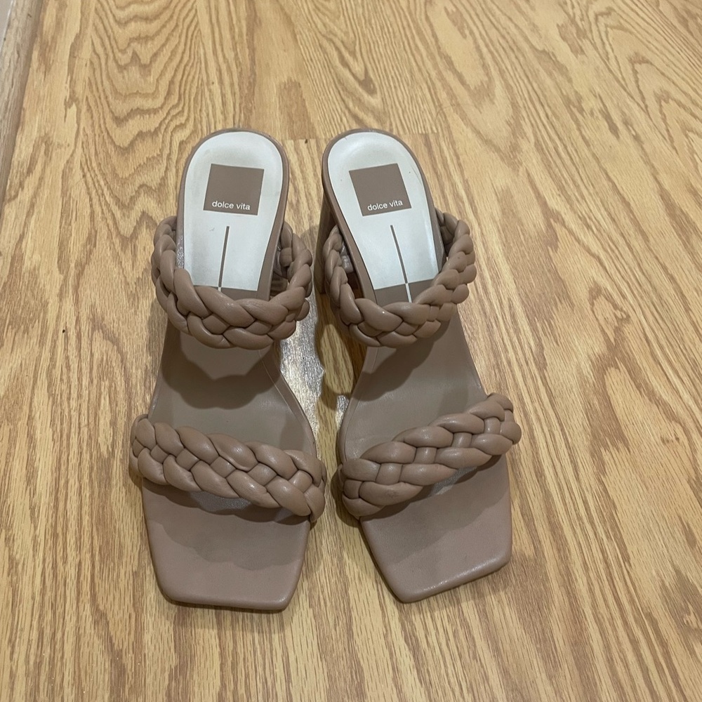 Dolce Vita Braided Heel Sandal sz 10
